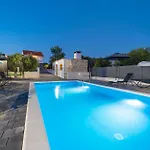 Gorgeous In Ferienhaus Polaca